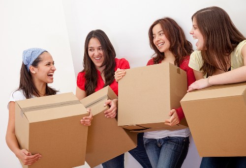 Careful loading support for a flat move in Highbury